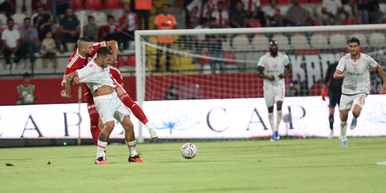 Sivasspor’da çarpıcı tablo: Gol yükü Manaj’da