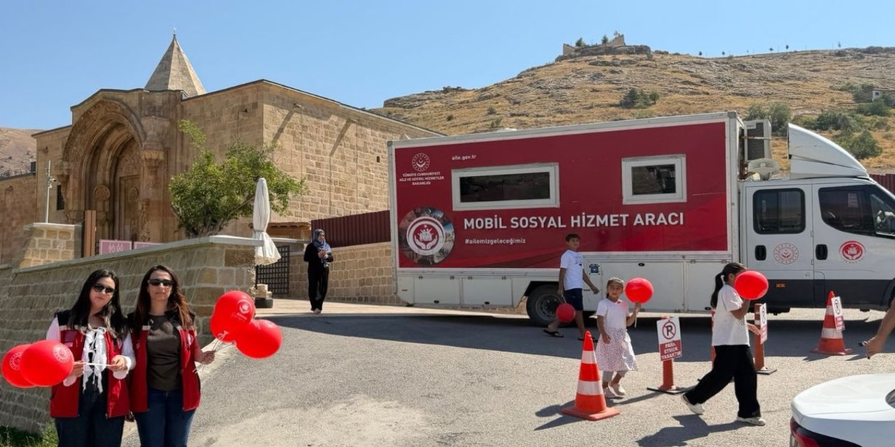 Sivas'ta sosyal hizmette hedef 13 ilçe, 63 köy