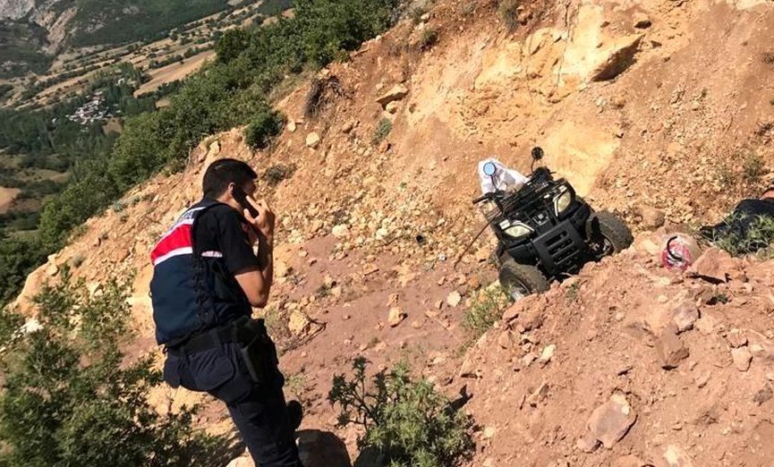 Sivas’ta ATV faciası can aldı