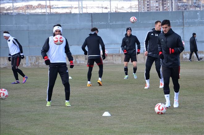 TAKTİK ÇALIŞTILAR