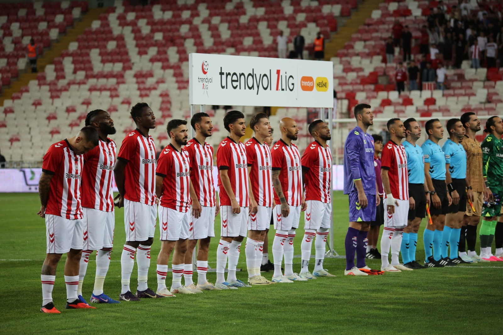 Sivasspor’un hedefi Antalya’dan 3 puan