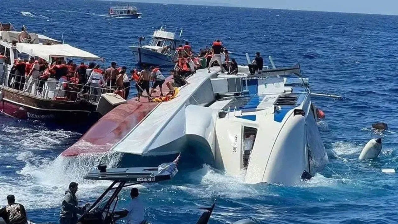 Tekne faciasında ölü sayısı 13’e yükseldi