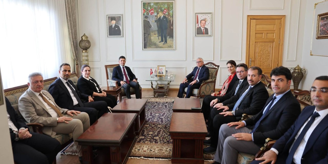 Sivas'ta ulaşım yatırımları masaya yatırıldı