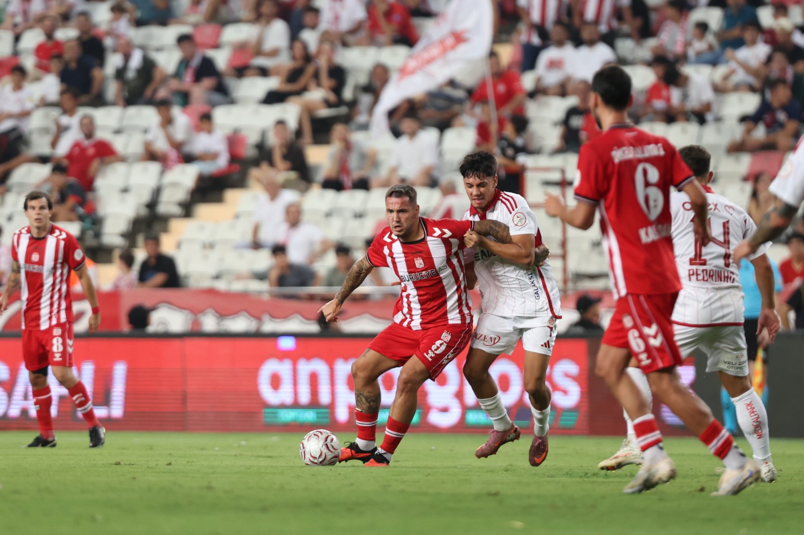 Sivasspor’un Manaj’ı Var!