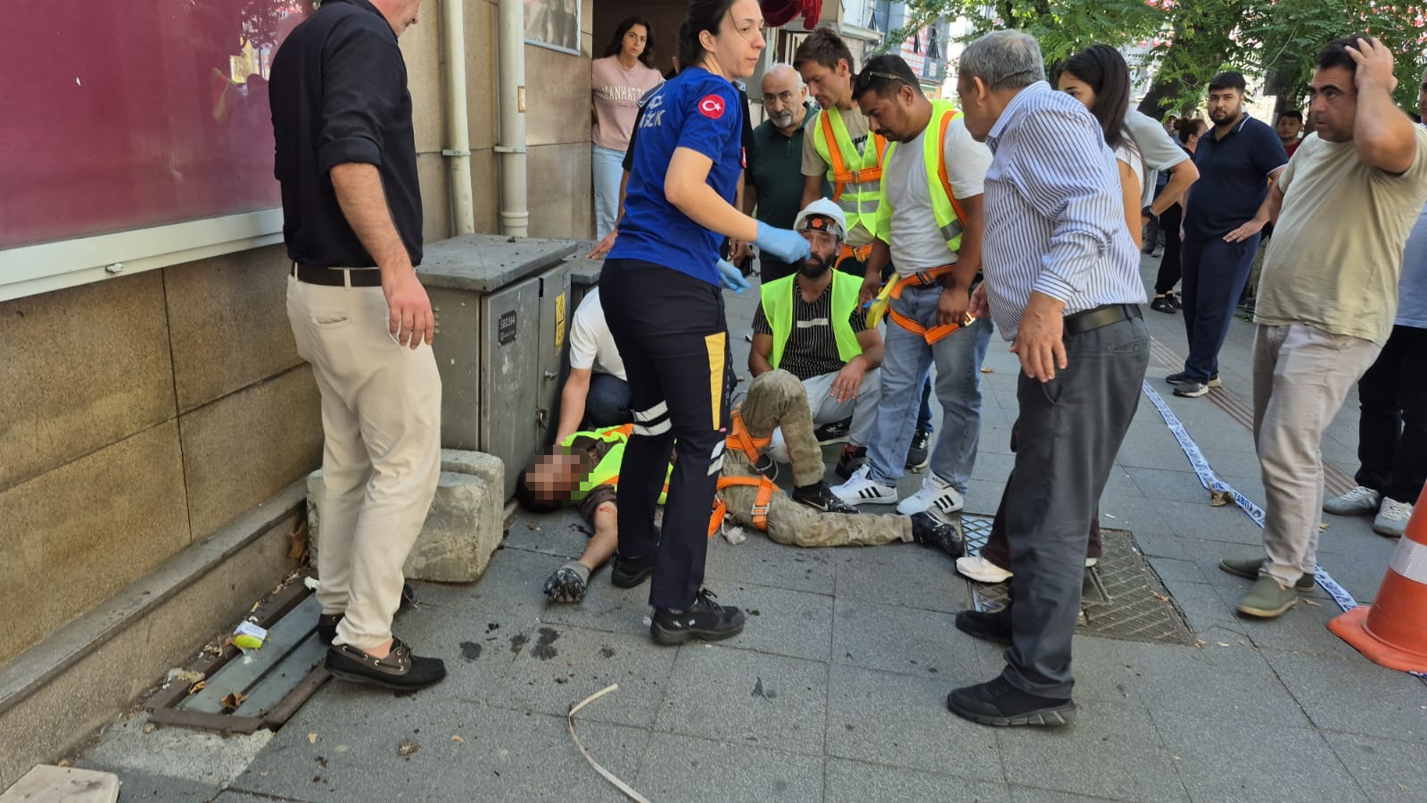 12 metreden beton zemine düştü