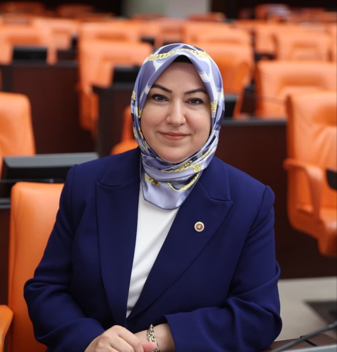 Rukiye Toy: Sivas’ta eğitim yatırımları hız kesmeden devam ediyor