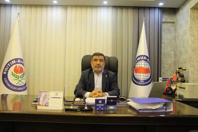 Eğitim-Bir-Sen’den yeni dönemde sert mesaj