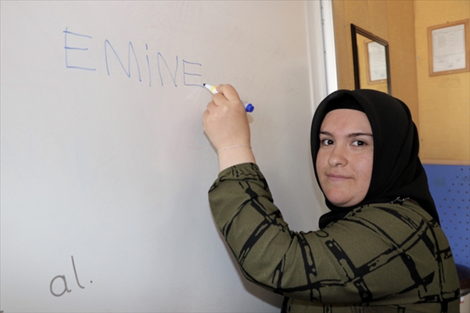 ENGELLİ KADININ ÇOCUK SAVAŞI