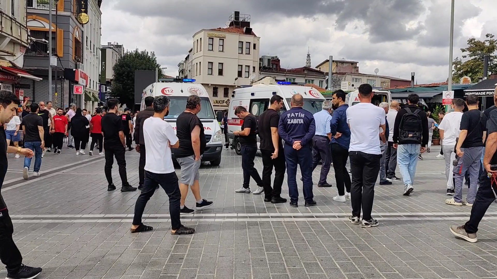 Döviz bürosunda silahlı dehşet: 2 ölü