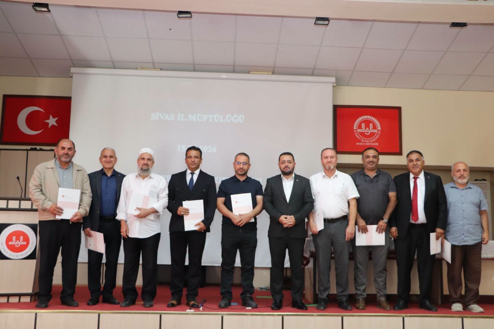 Sivas’ta din görevlilerine başarı belgesi