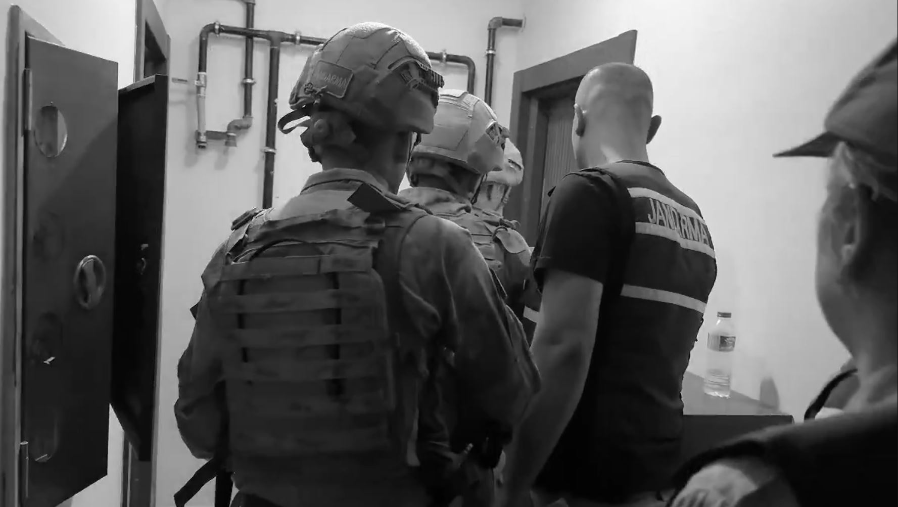 5 ilde tefecilik ve yağma operasyonu