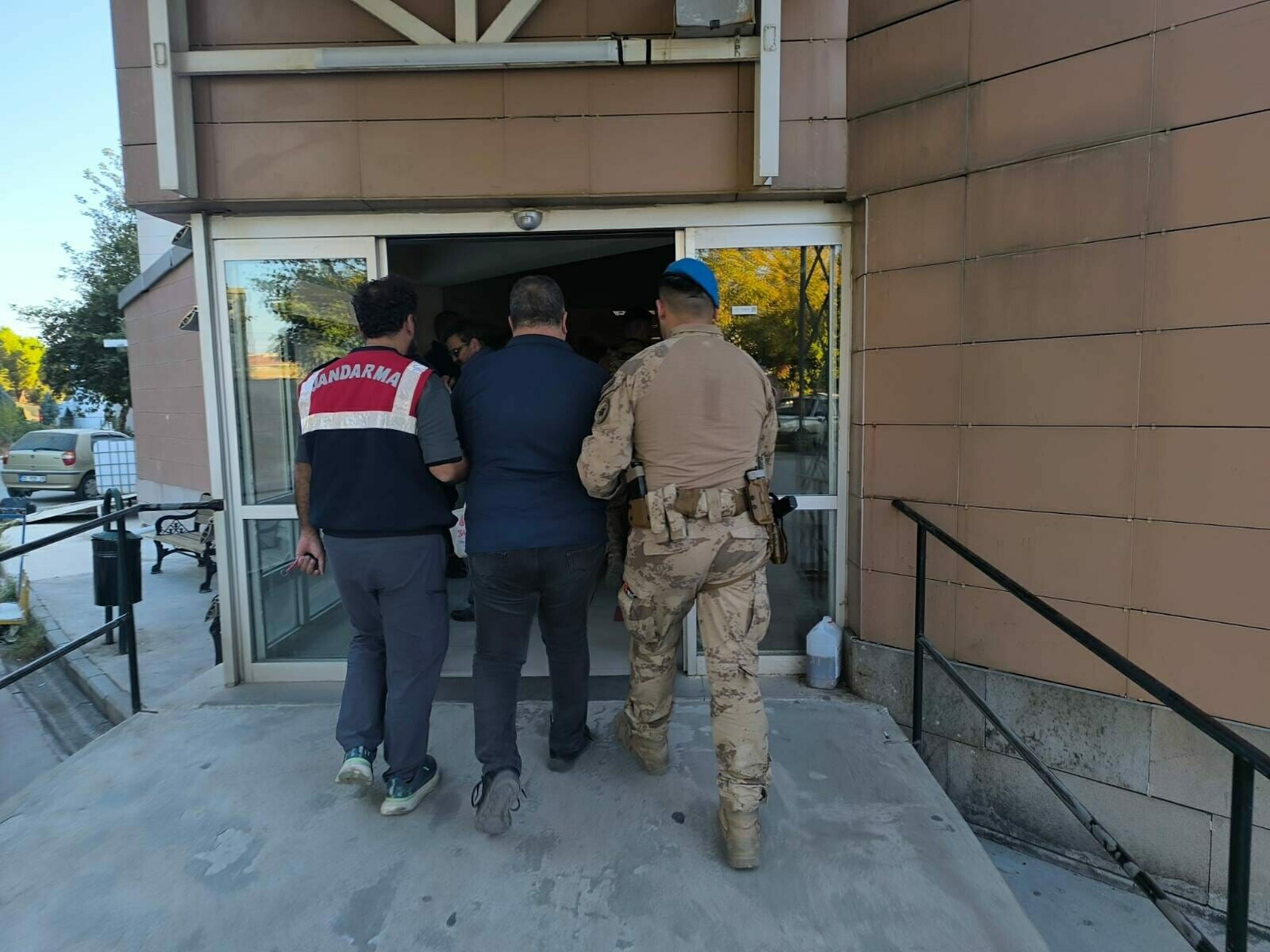 FETÖ’nün güncel yapılanmasına operasyon