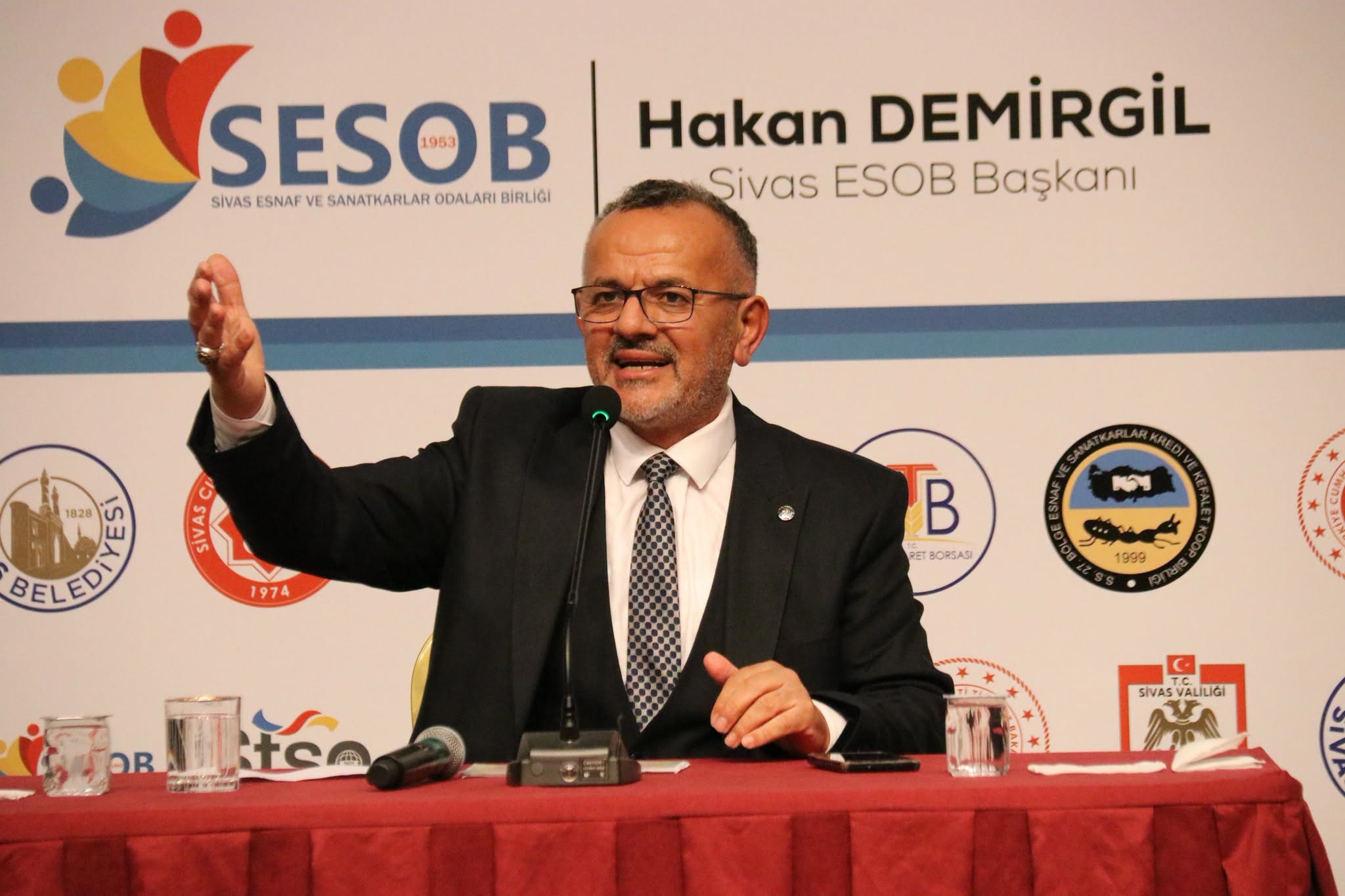Ahilik kültürü Sivas’ta konuşuldu