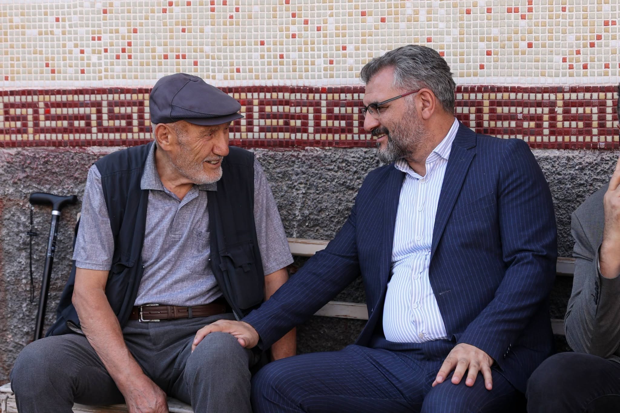 AK Parti Sivas teşkilatından mahalle ziyaretleri