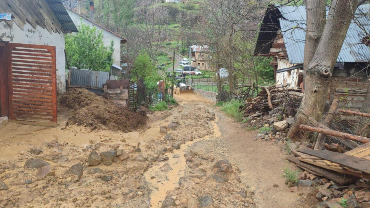 Sivas’ta ağustos yağışları sel ve su baskınlarına yol açtı