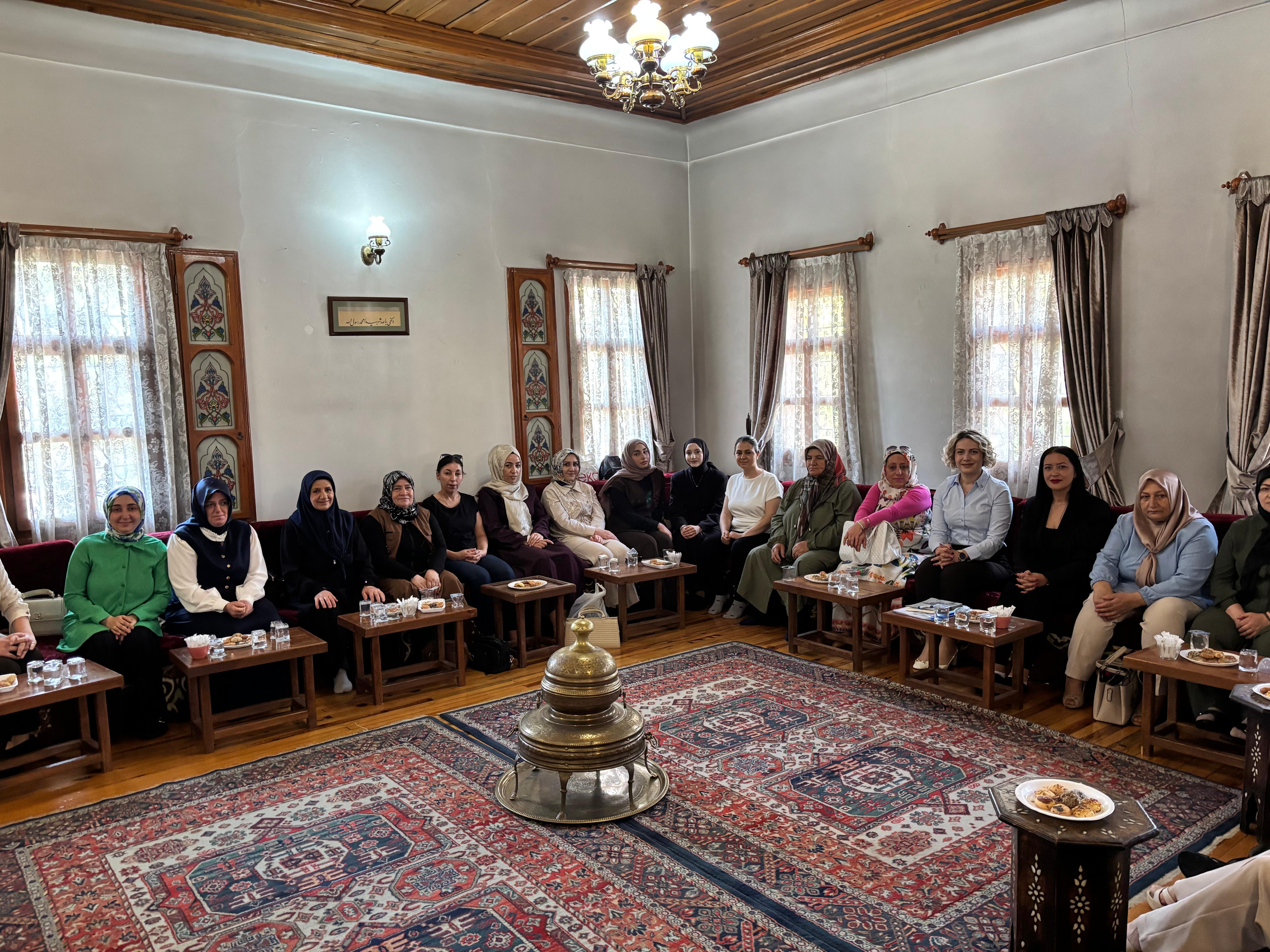 BBP Sivas Kadın Kolları sahaya çıkıyor