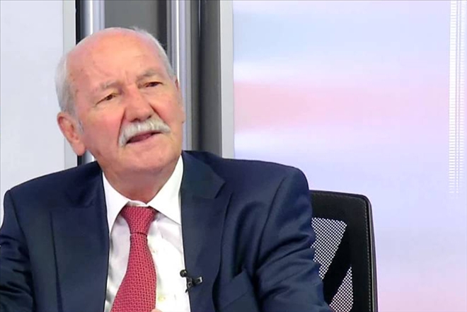 UĞUR SARISÖZEN HAYATA VEDA ETTİ