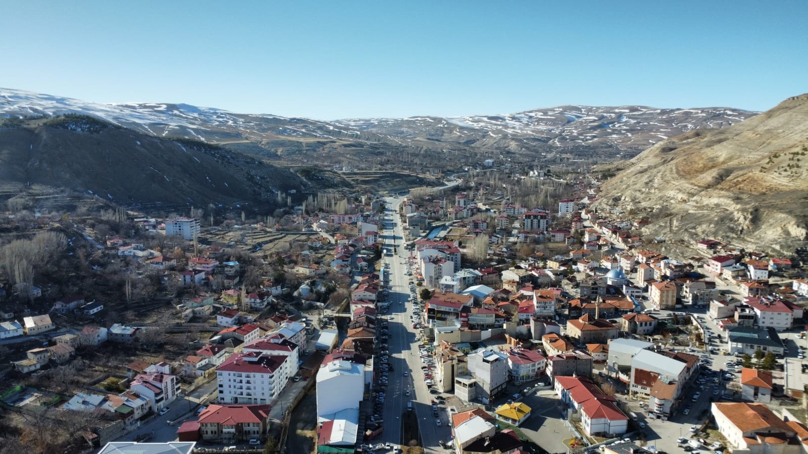 Gürün’de iki hizmet binası için temeller atılıyor