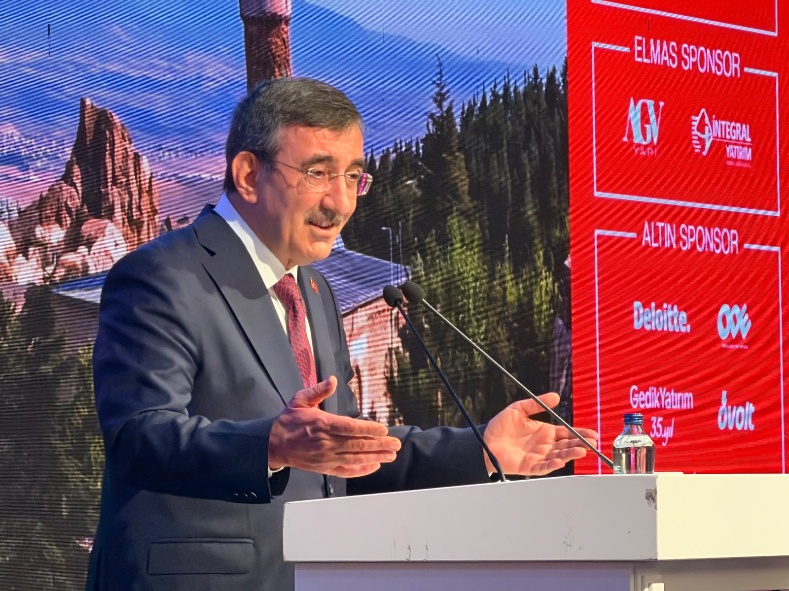 Yılmaz: Ekonominin 2029’da yüzde 5 büyümesini öngörüyoruz