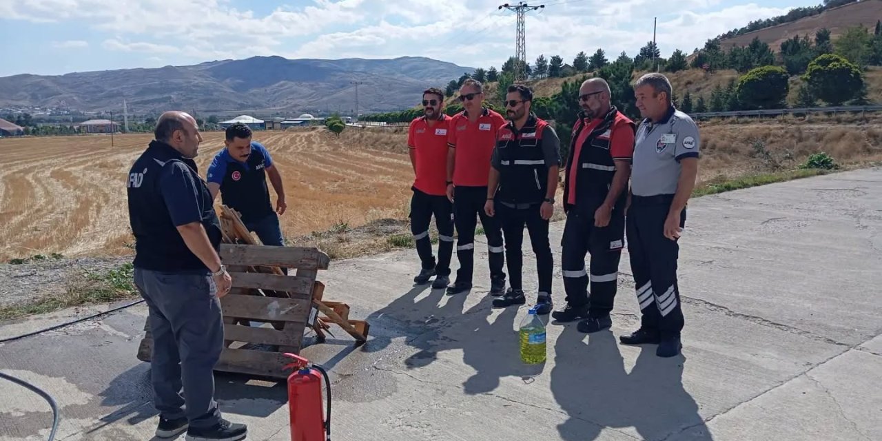 Sivas AFAD’dan personele yangın eğitimi