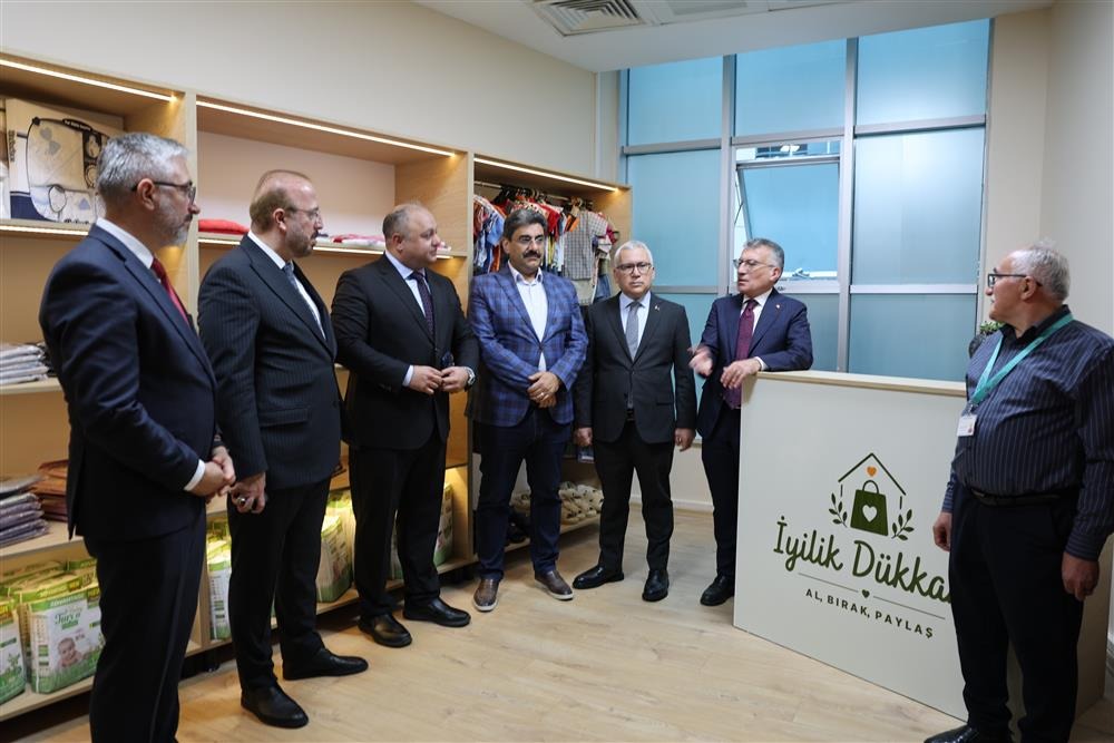 Sivas Numune’de anlamlı uygulama: 'İyilik Dükkanı'
