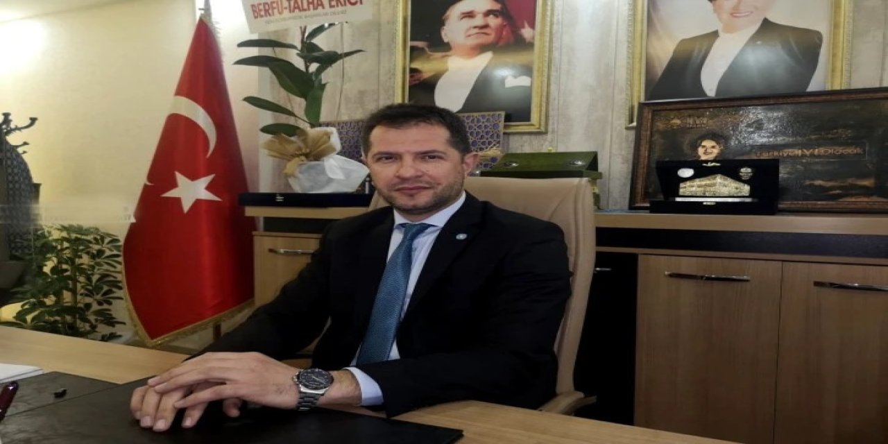 Karasu’dan Tanrıverdi’ye: Gurur duyman için 51 ilçe başkanı gerekir