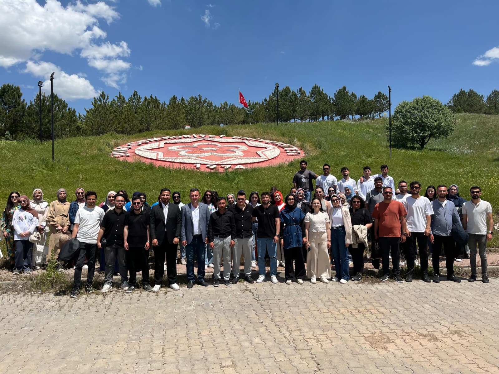 Cumhuriyet Üniversitesi’nde ÜniAK rüzgârı