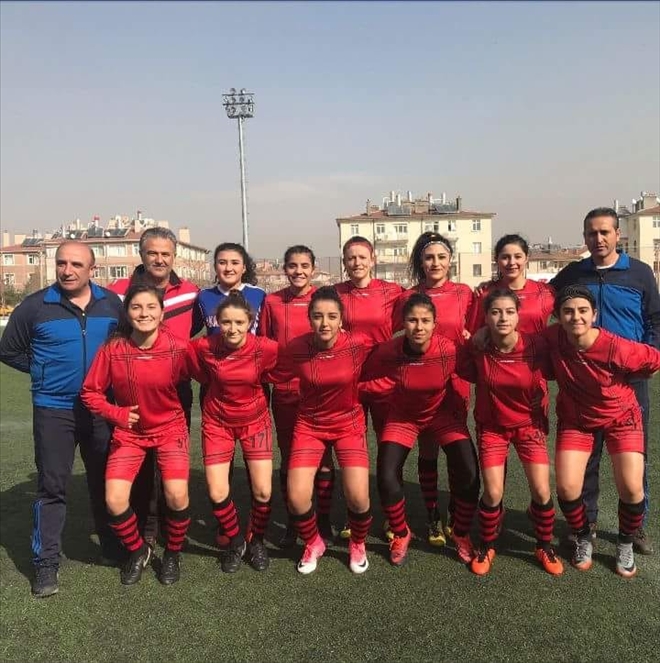 GAZİ LİSESİ FUTBOL TAKIMI, İLKADIM KARŞISINDA