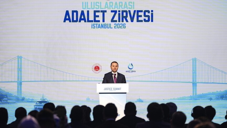 Gürlek: Uluslararası hukuk herkes için olmalı