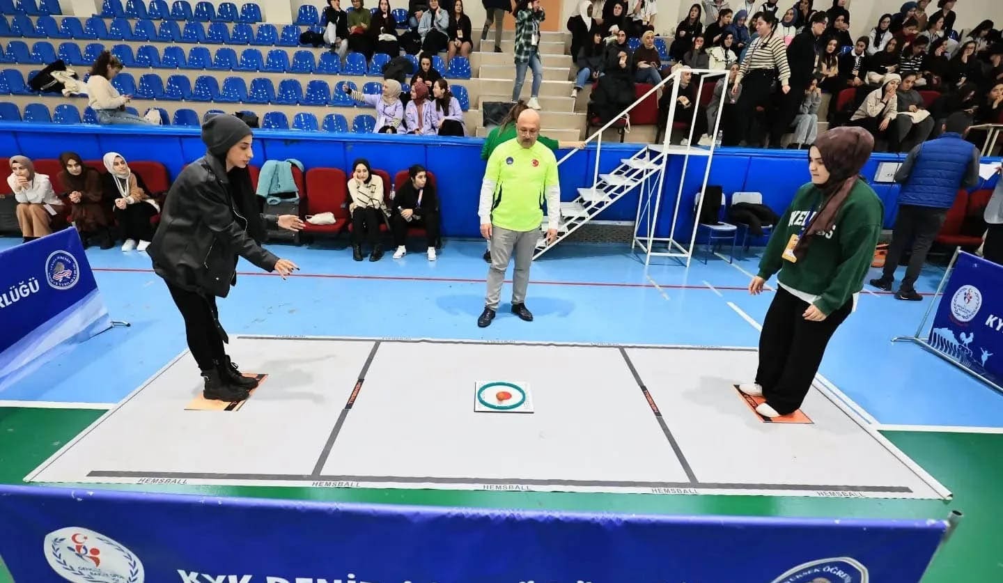 Milli spor branşı Hemsball için kurs Sivas’ta