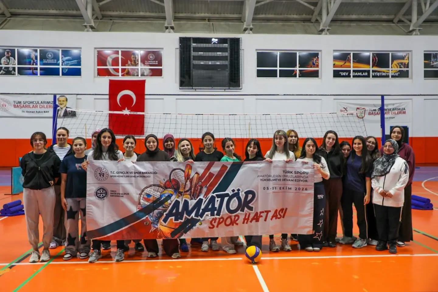 Sivas’ta gençler için spor şöleni