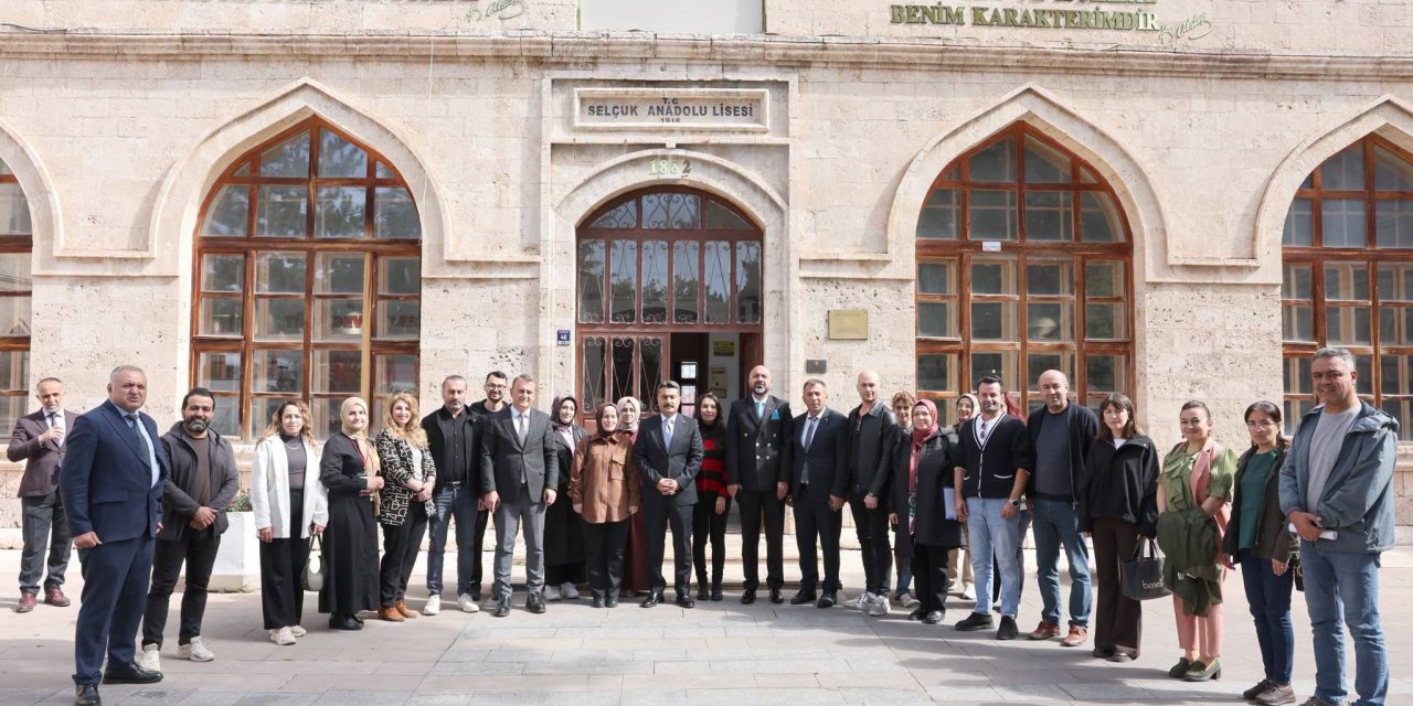 Sivas’ta öğretmenlere Harezmî Eğitim Modeli eğitimi