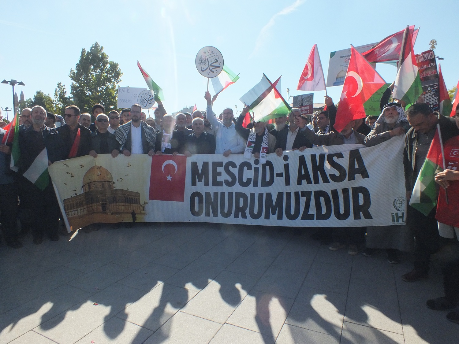 Sivas'ta Filistin için yürüdüler