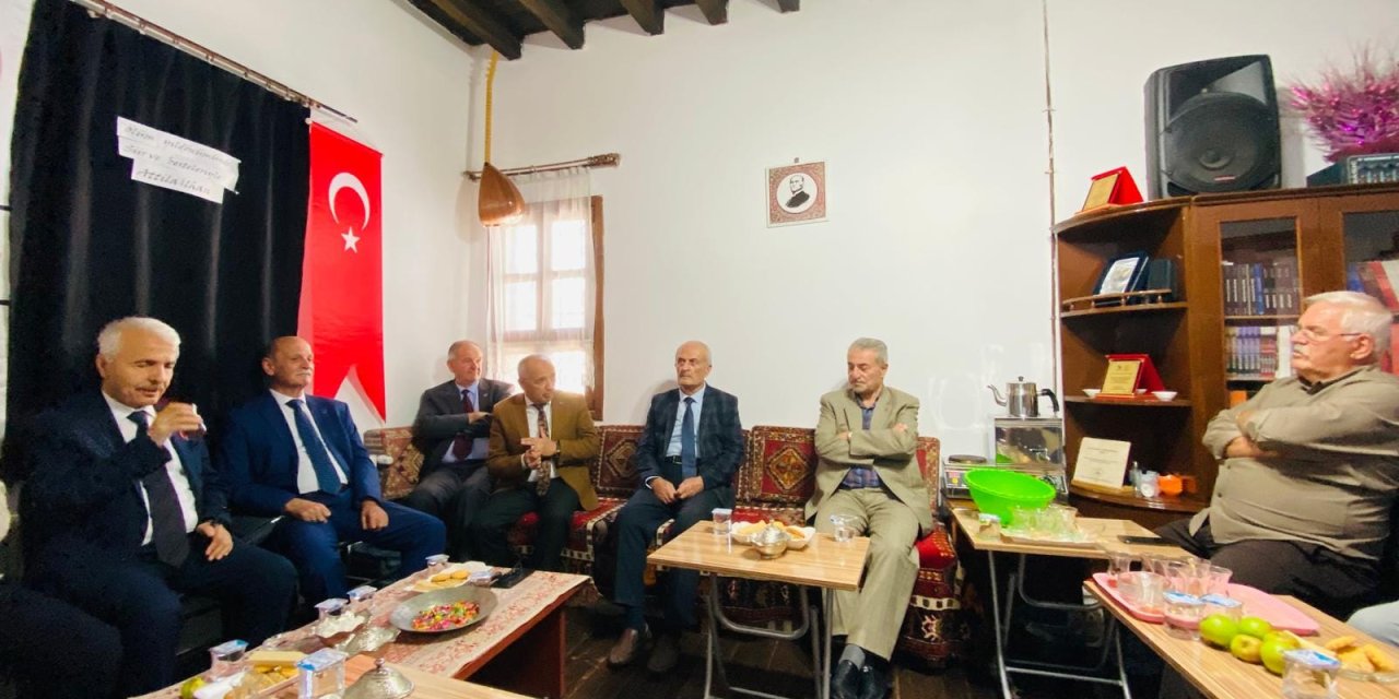 Sivas’ta Attila İlhan şiir ve besteleriyle anıldı