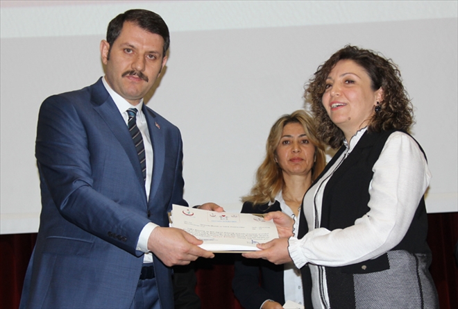 VALİ AYHAN: EĞİTİM İÇİN TÜM İMKÂNLARI SEFERBER EDECEĞİZ