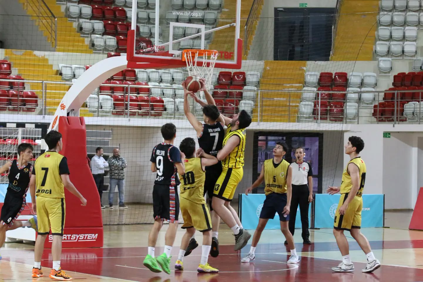 Sivas’ta sporun birleştirici gücü sahaya yansıdı