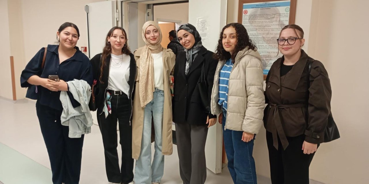 Sivas'ta ebelik öğrencilerine akran desteği