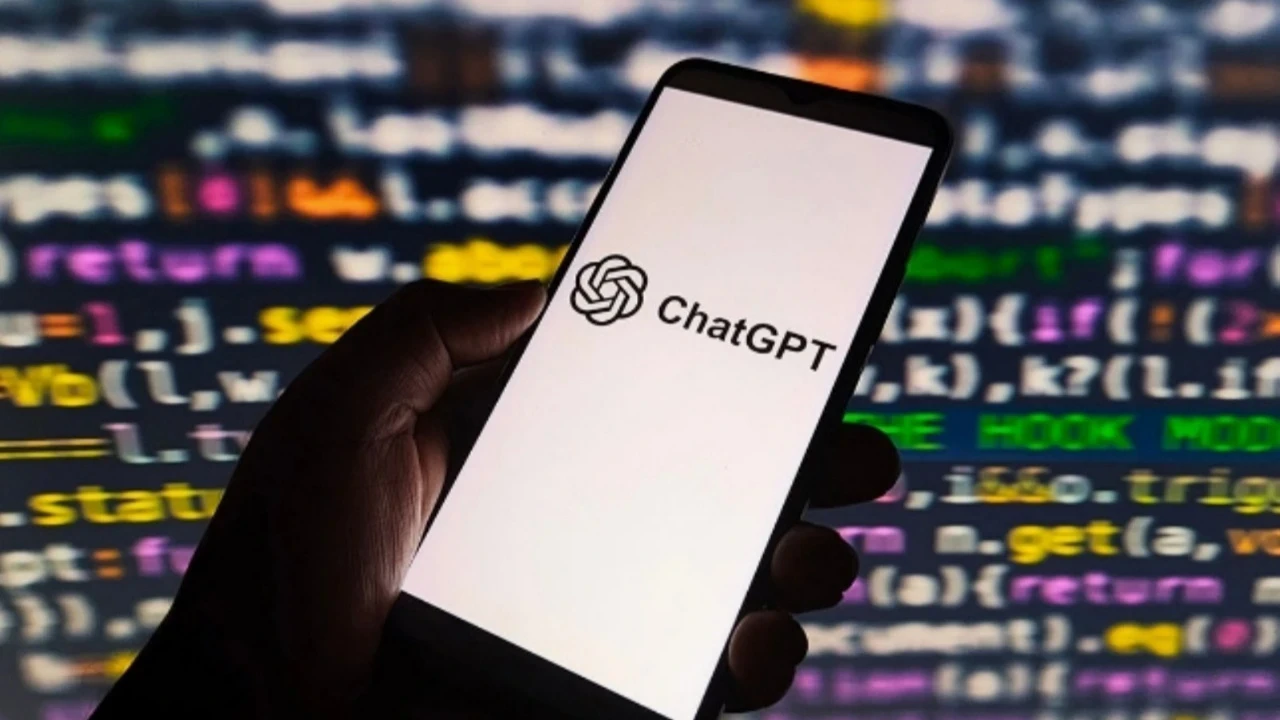 ChatGPT'de Veri Güvenliği Tartışması! 53 Görsel İnternete Sızdı!