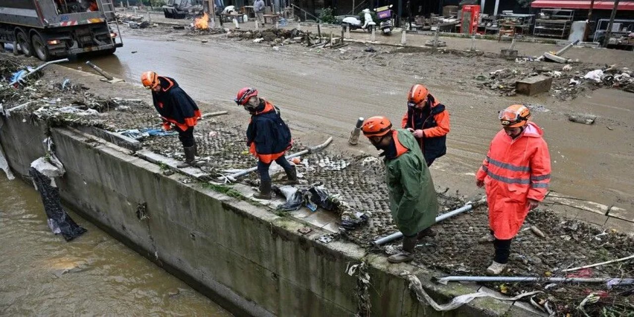 Selde kaybolan 1 kişinin daha cesedine ulaşıldı