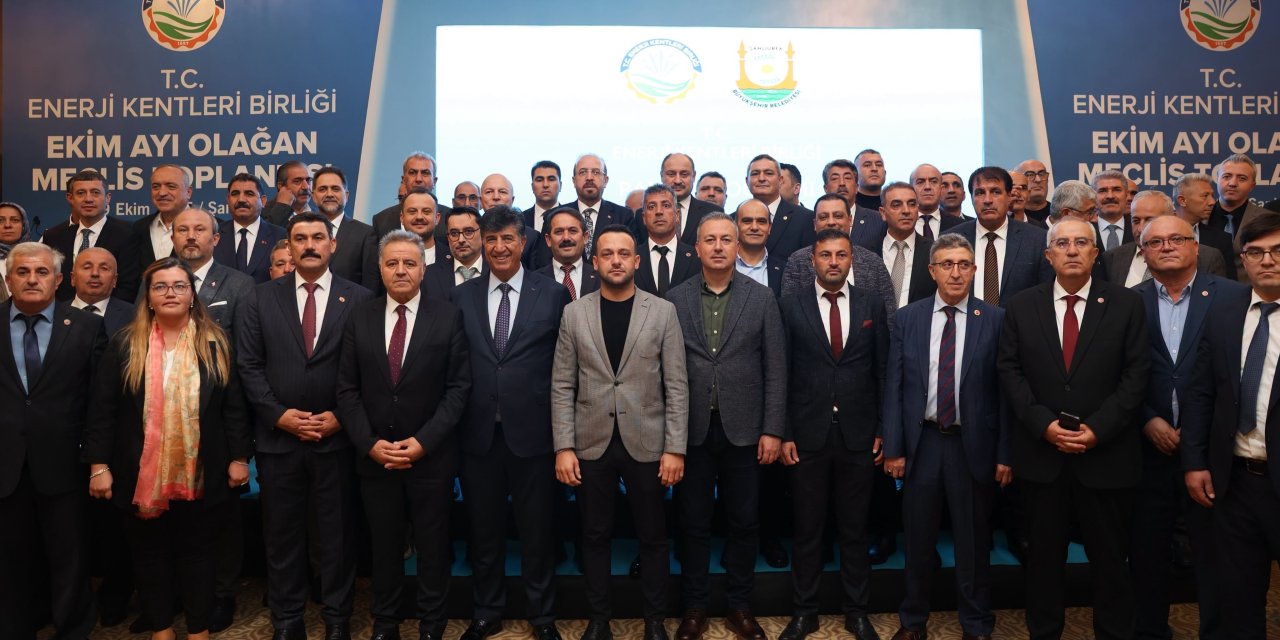 Adem Uzun, enerji toplantısına katıldı