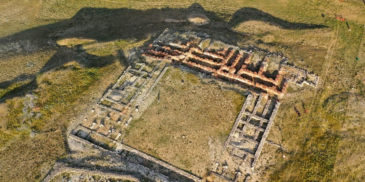 Sivas'ta 3 bin 500 yıllık Antik Kenti yeniden kazılacak