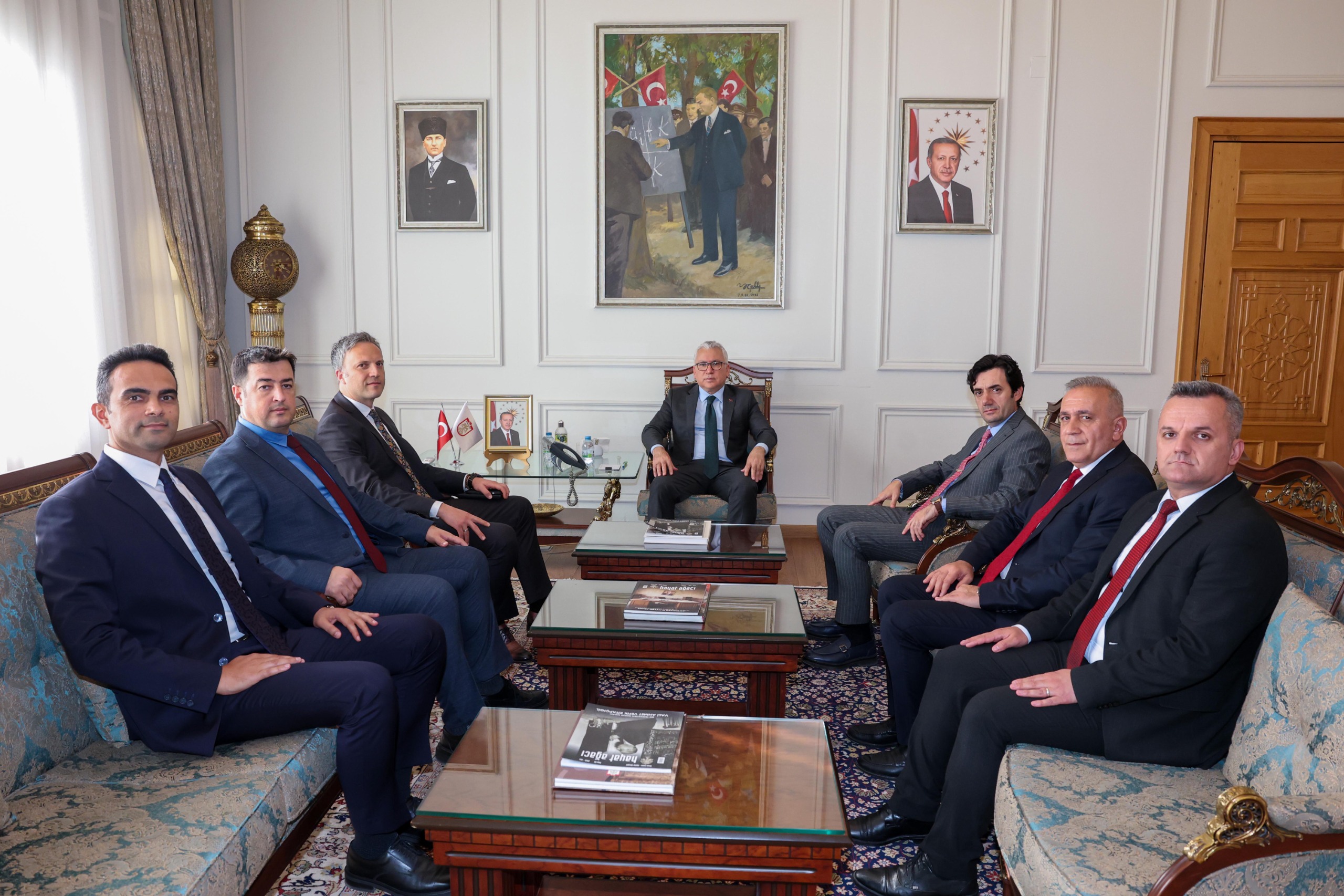 SGK heyetinden Sivas Valisi Şimşek’e ziyaret