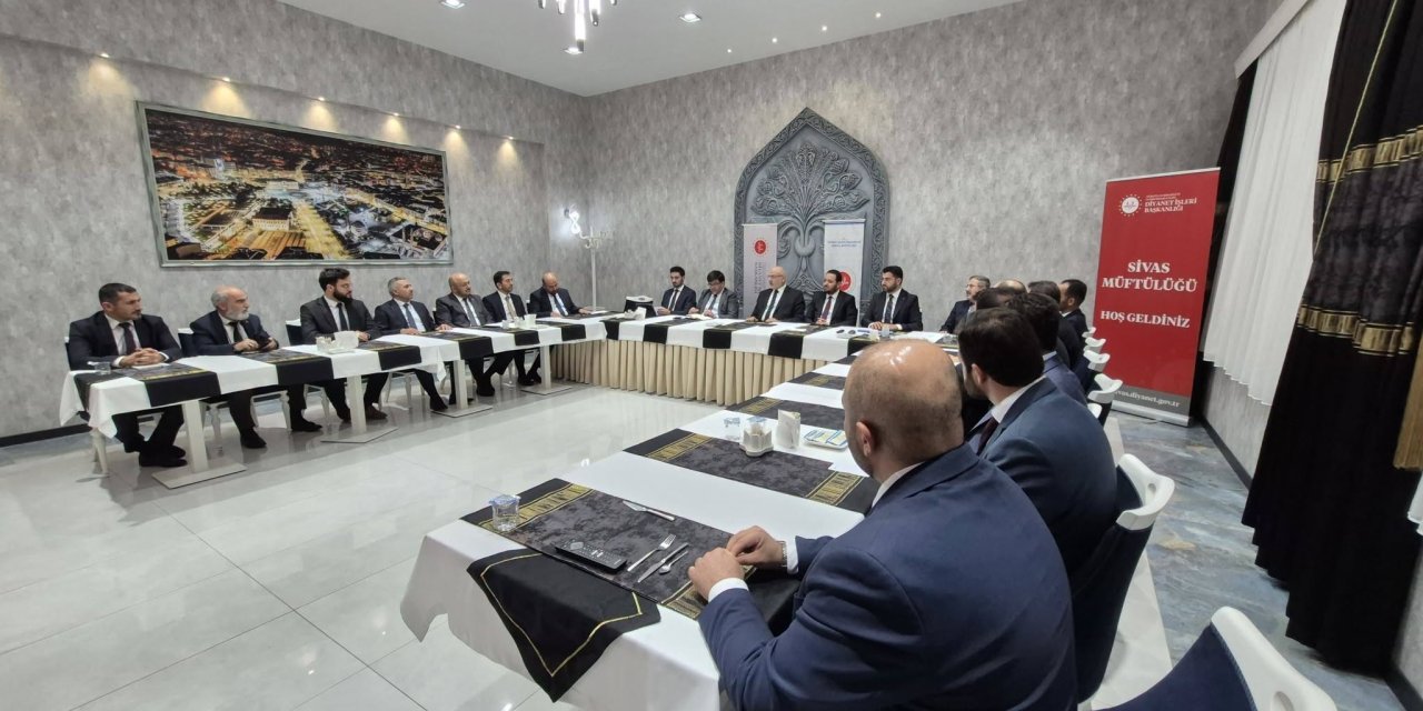 Diyanet Sivas’ta sahaya indi