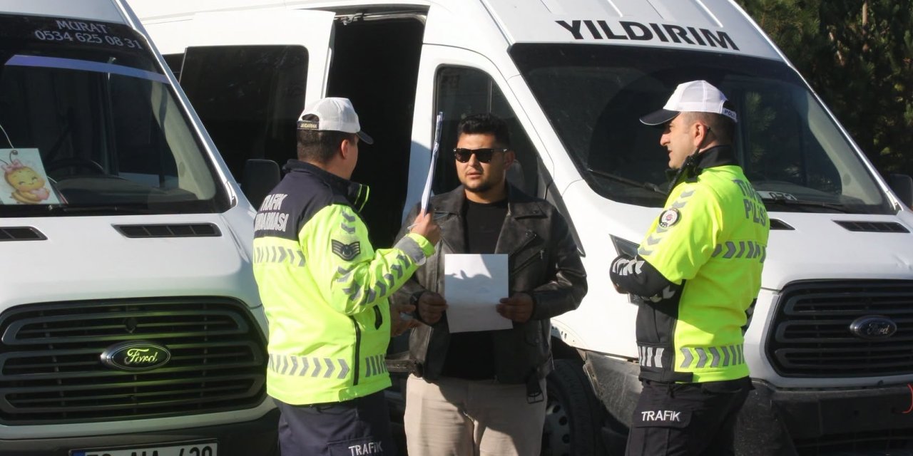 Sivas'ta okul servislerine sıkı denetim