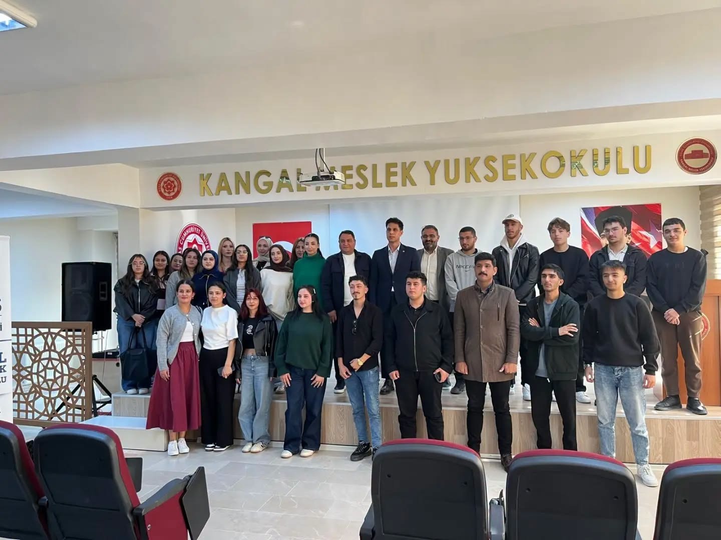 Kangal’da öğrencilere kariyer tavsiyeleri