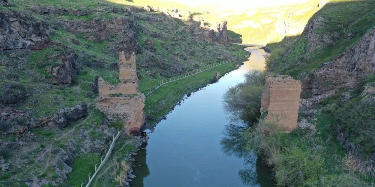 Ani Köprüsü'nün restorasyonunda yeni aşama