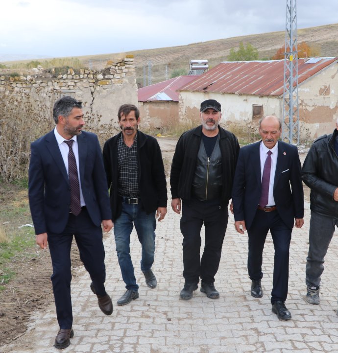 MHP’li İlbey ve Kuşkaya’dan Acıyurt köyüne ziyaret