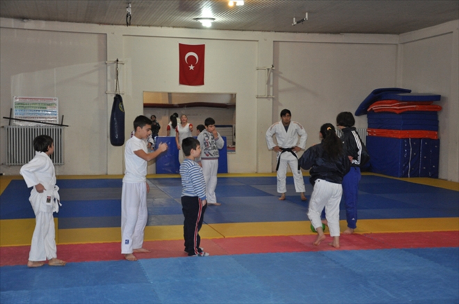 JUDO RÜZGARI ESECEK