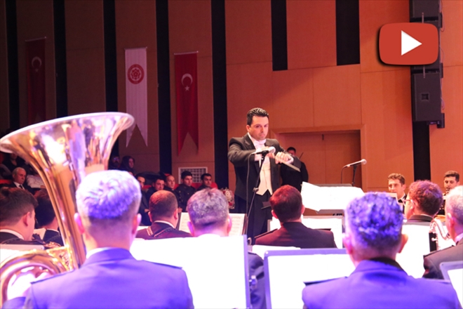 CÜ´DE TSK ARMONİ MIZIKASI KONSERİ - video