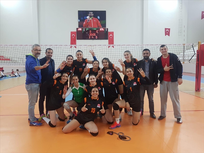 FİLENİN SULTANLARI YENİLDİ